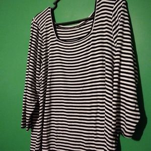 Woman top size xl to 2x